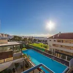 Brisa - Modern - By Rent