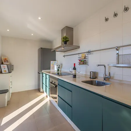 Apartment Brisa - Modern - By Rent *